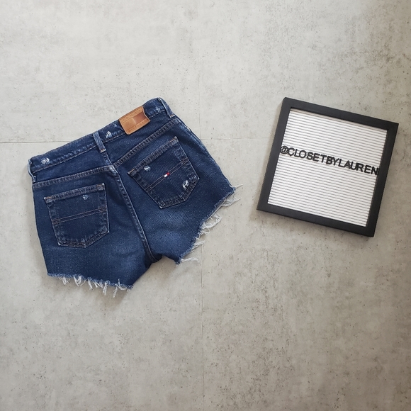 Tommy Hilfiger Uniquely Distressed Denim Shorts - Picture 2 of 10